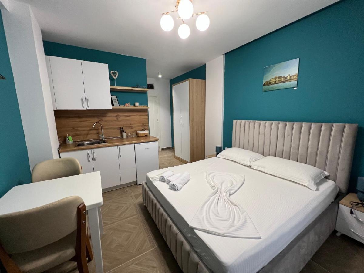 Hotel Luris Голем Екстериор снимка