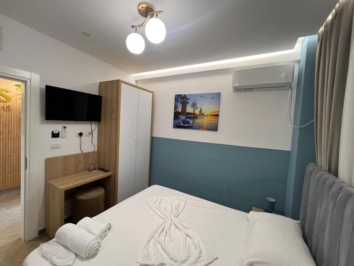 Hotel Luris Голем Екстериор снимка