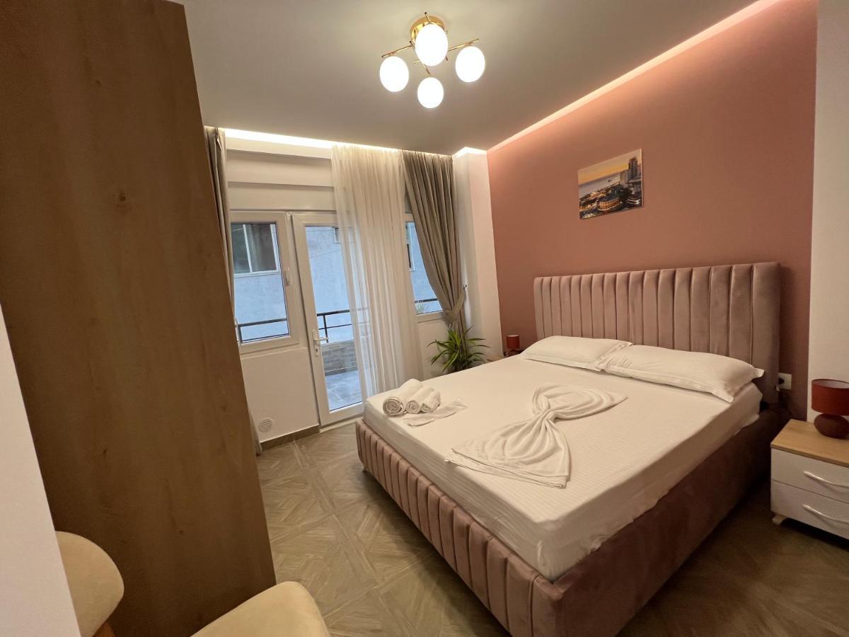 Hotel Luris Голем Екстериор снимка