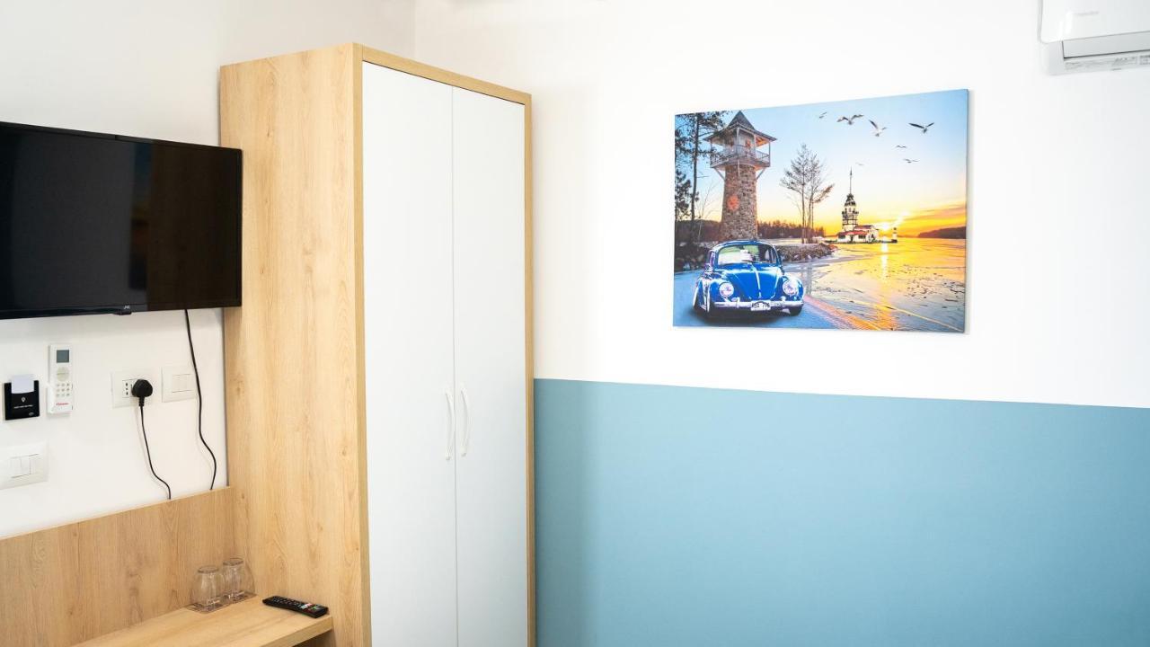 Hotel Luris Голем Екстериор снимка
