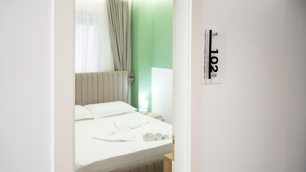 Hotel Luris Голем Екстериор снимка