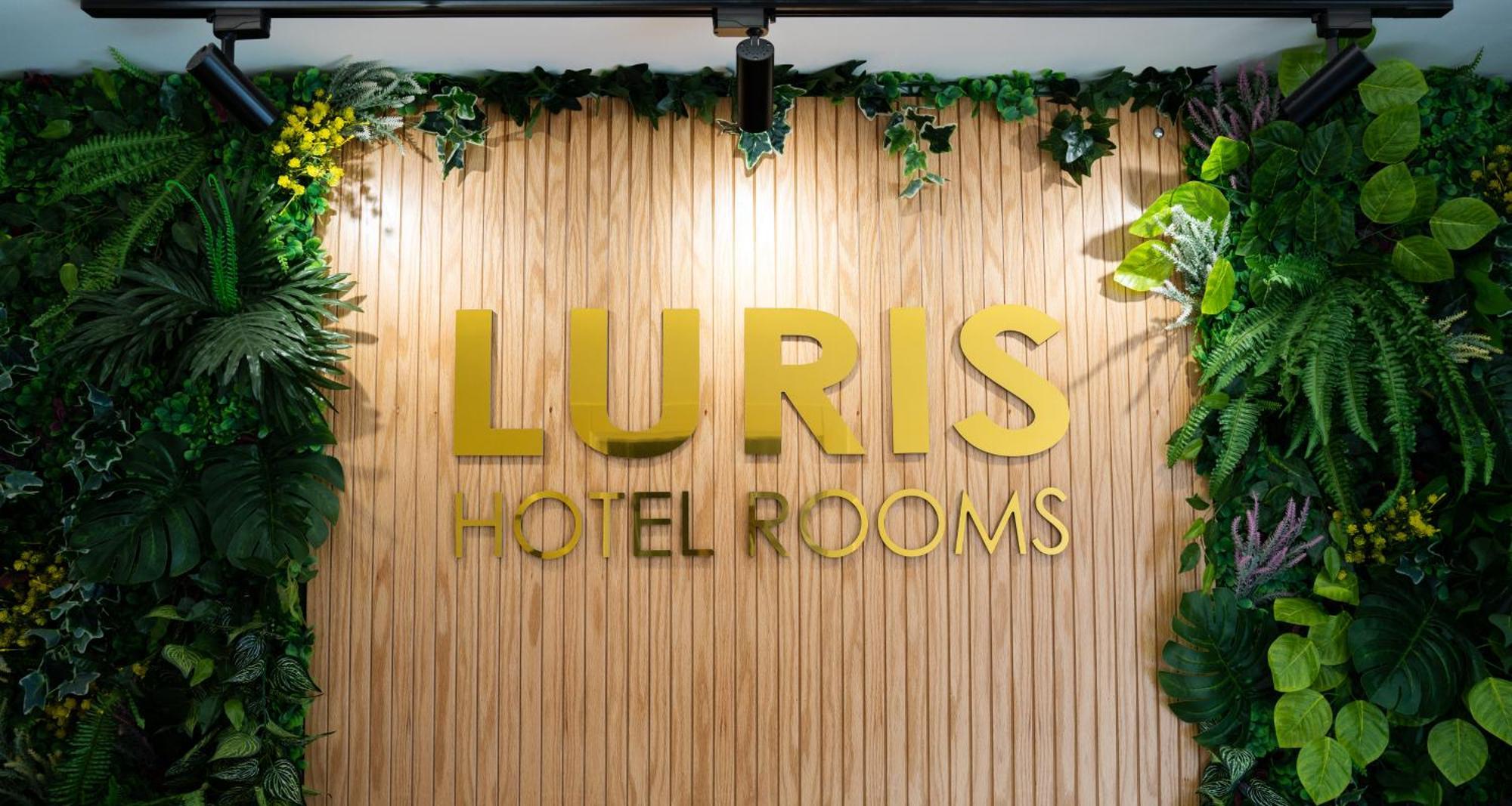 Hotel Luris Голем Екстериор снимка
